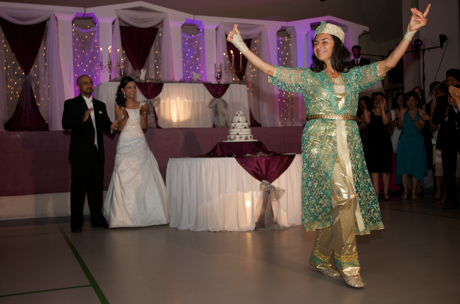 Victoria-Wedding-Photographer-Sikh-Wedding-Reception-Dance-001